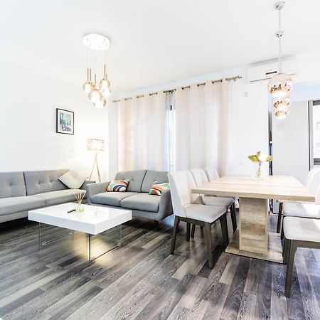 Luxury Baneasa Leilighet Bucureşti Eksteriør bilde